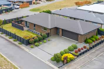 5 Aroha Street, Pegasus