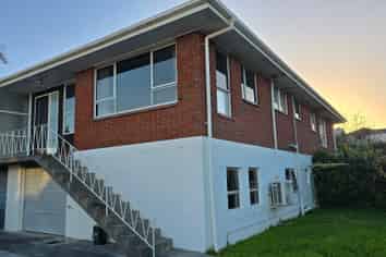 3/214 Carrington Road, Mount Albert
