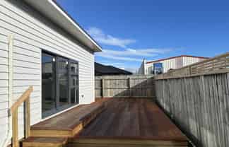 8 Manchester Street , Levin