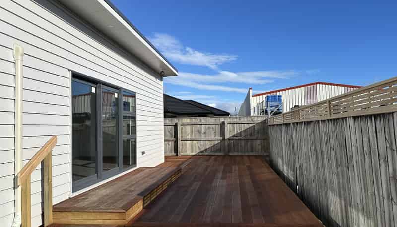 8 Manchester Street , Levin