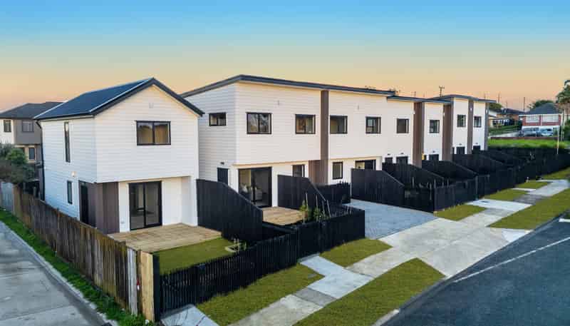 3/1 Duggan Avenue, Mangere