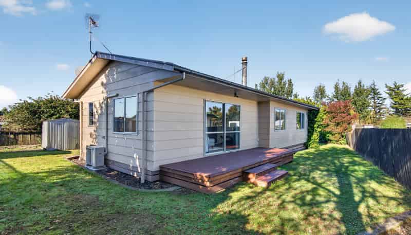 8B Kupe Drive, Carterton