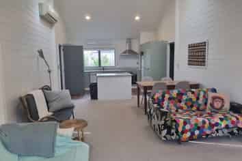 18B Karewa Parade, Papamoa Beach