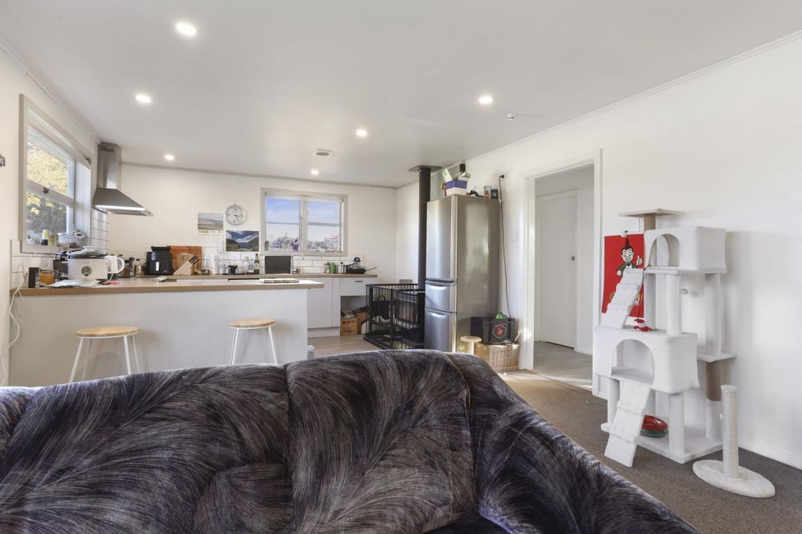 * UNDER OFFER * Price ADJUSTED and Immediate Possession Available - View 6