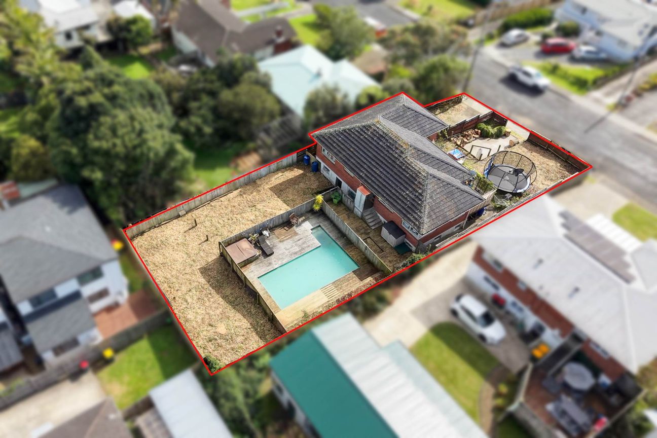 683m² Mixed Housing Suburban, Development Opp – pohled 5