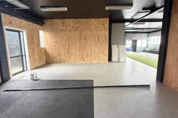 Mount Roskill Trade Showroom - New Frontage