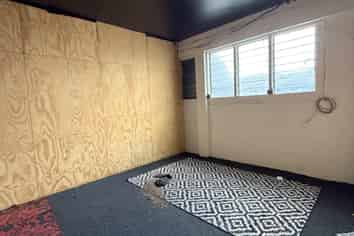 Mount Roskill Trade Showroom - New Frontage