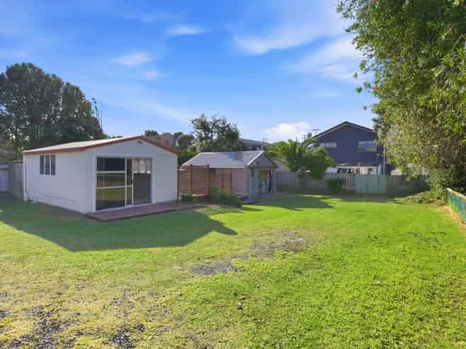 1127 Papamoa Beach Road, Papamoa