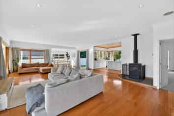 4 Hill Street North, Richmond