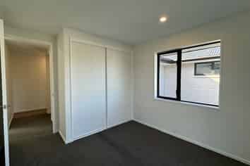 35 Wakeman Drive, Lincoln