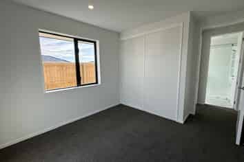 35 Wakeman Drive, Lincoln