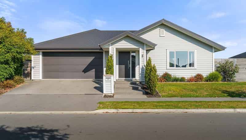 40 Craig Thompson Drive, LINCOLN