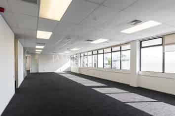 NEWMARKET OFFICE SPACE + 25 CAR PARKS