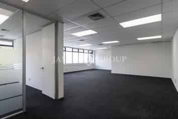 NEWMARKET OFFICE SPACE + 25 CAR PARKS