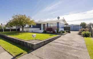 12 Lyttelton Crescent, Tamatea