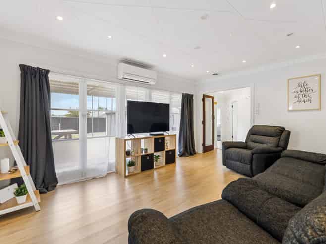 1/50 Willis Road, Papakura