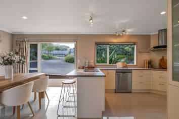 6C Highfield Place, HIGHLANDS PARK