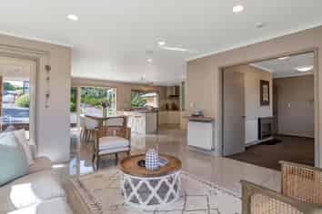 6C Highfield Place, HIGHLANDS PARK
