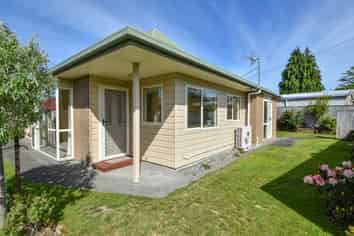12/55 Armstrong Avenue , Carterton