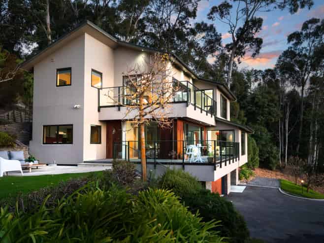 53 Major Aitken Drive, Huntsbury