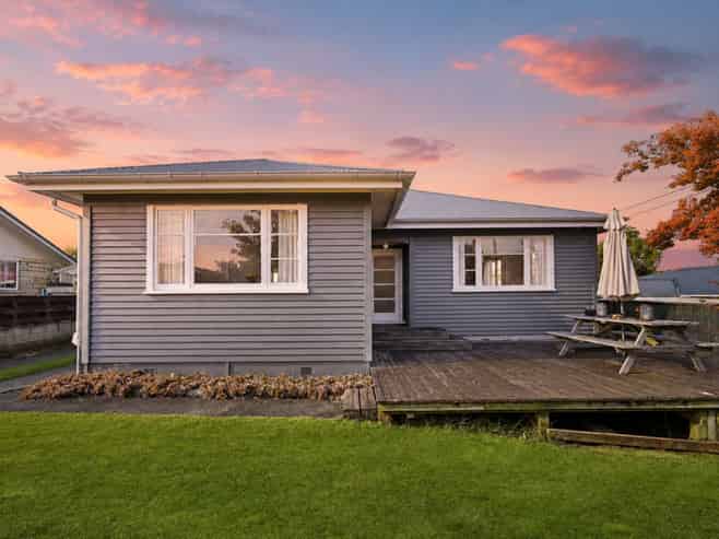 69 Pine Avenue, Melville