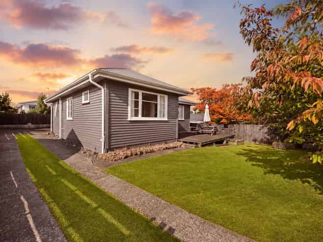 69 Pine Avenue, Melville