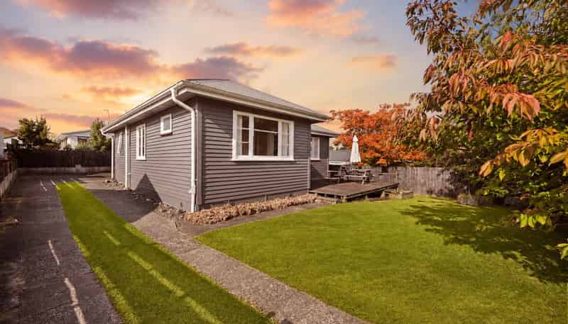69 Pine Avenue, Melville