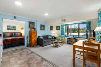 6A Norrie Avenue, Raglan