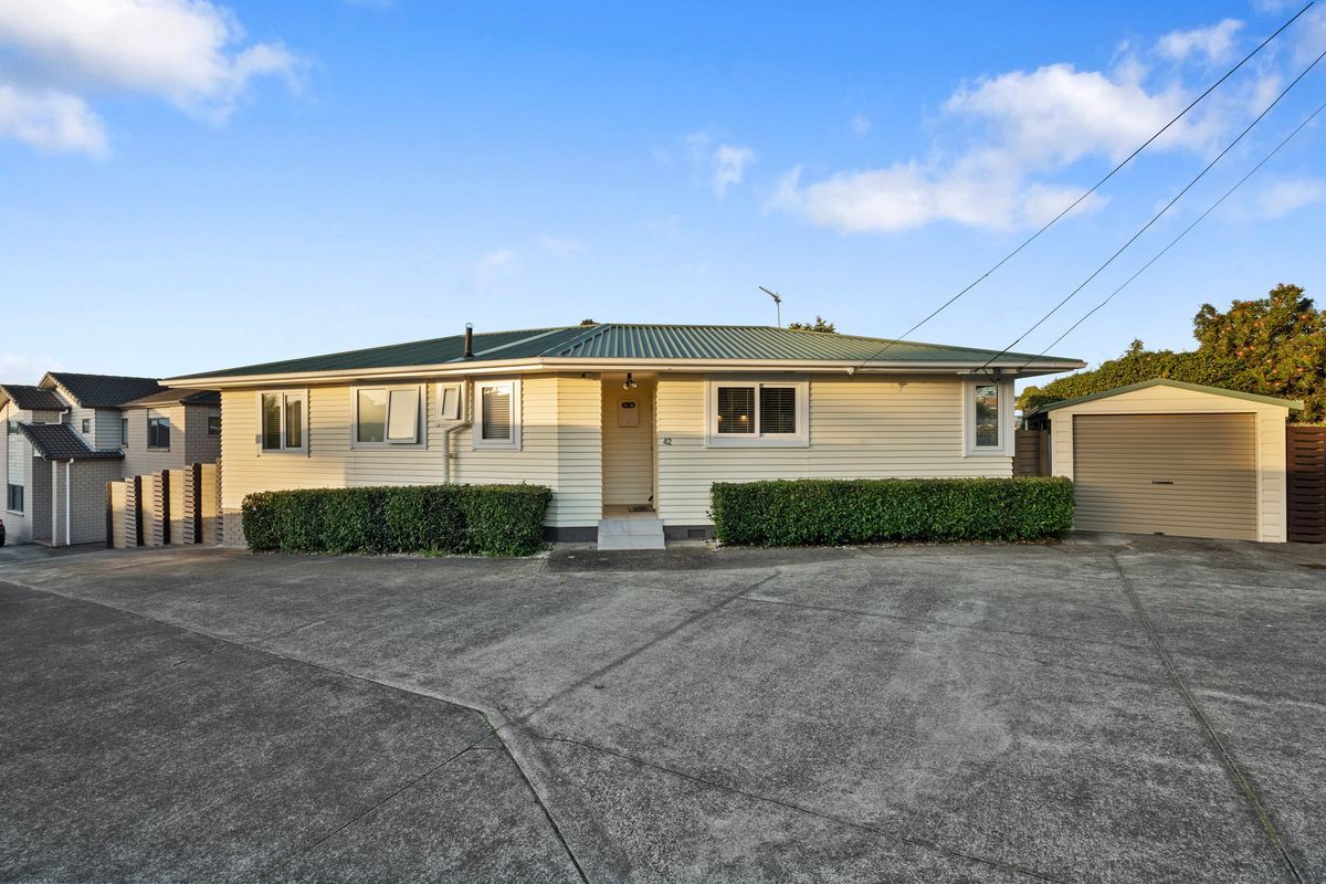 Auction Thursday! Space & Smart Living, Blockhouse Bay