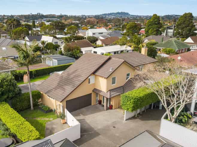 25a Wainui Avenue, Point Chevalier