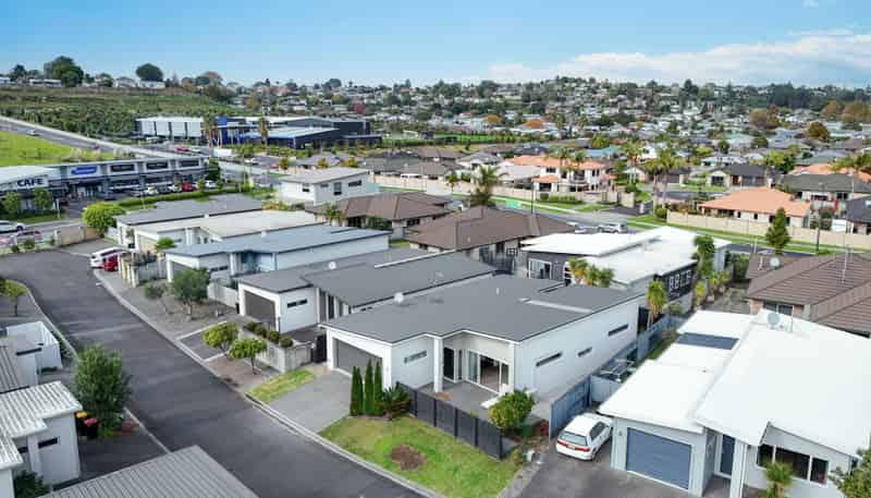 21 Jude Way, Brookfield