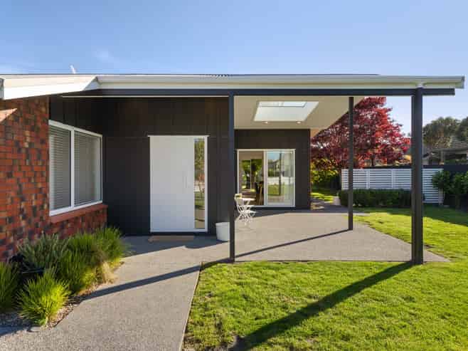 27 Adams Lane, Springlands