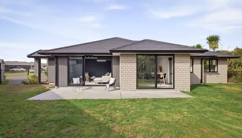 85 Hills View Drive, Papamoa