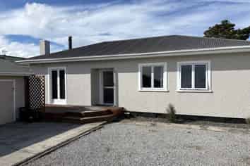 3 Elm Street, Gisborne