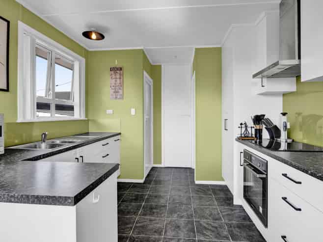 36 High Street, Eltham