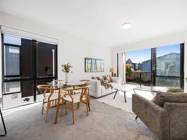 5 Awamarino Way, Westgate