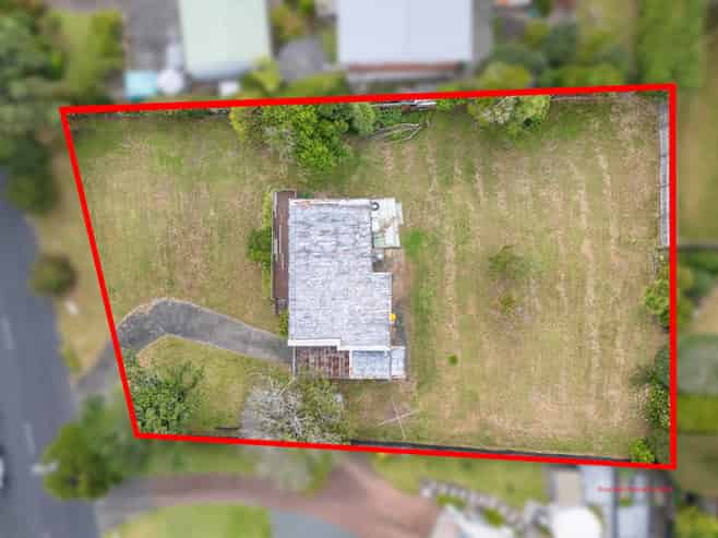 11 Beach Road, Manly