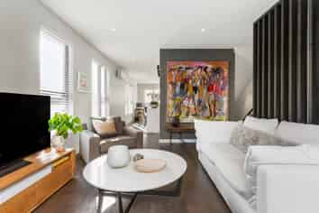 8/32 Dudley Road, Mission Bay