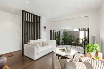 8/32 Dudley Road, Mission Bay