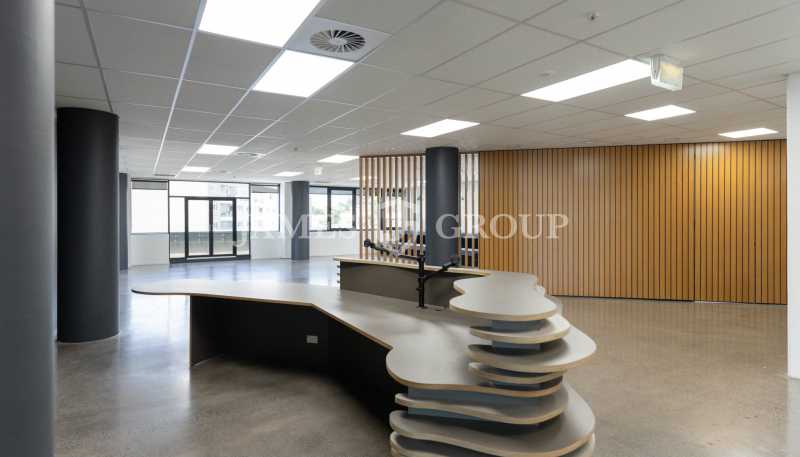 235 Broadway, Newmarket