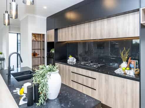 21 Halley Drive, Chartwell