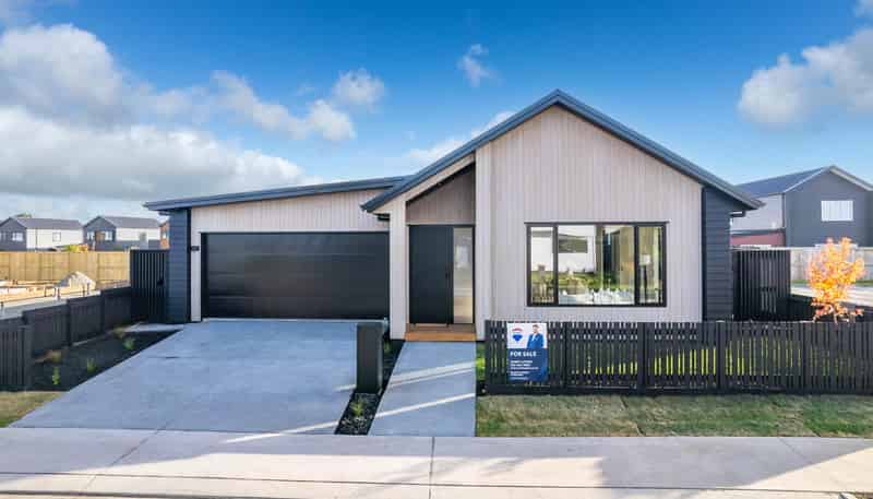 21 Halley Drive, Chartwell