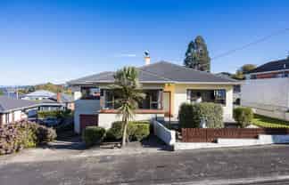14 Torquay Street, Abbotsford