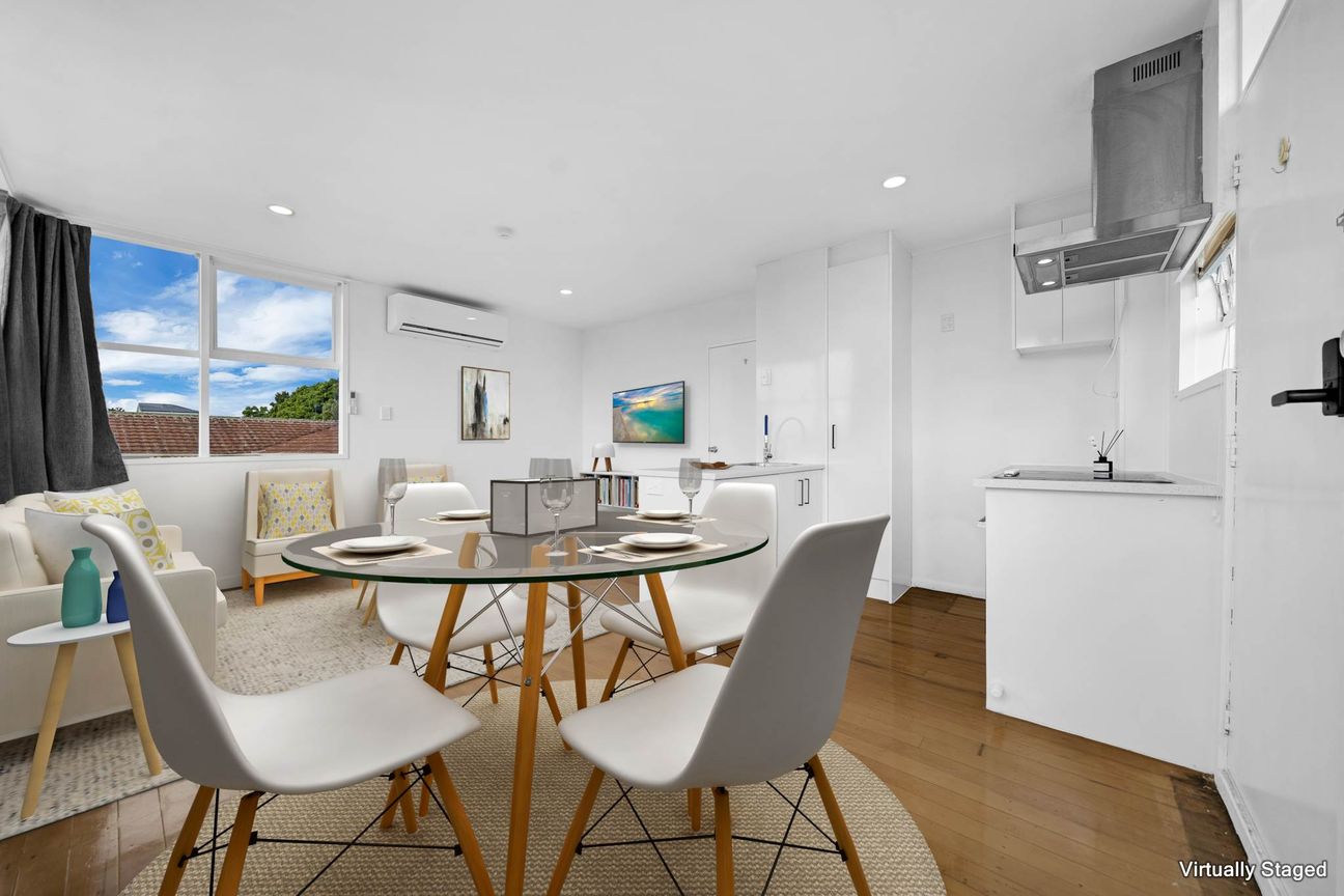 Renovated & Affordable – Must Be Sold! – pohled 2