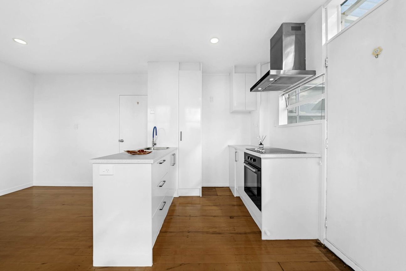 Renovated & Affordable – Must Be Sold! – další