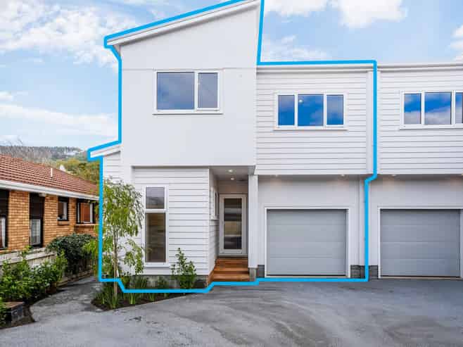 3 & 4 83 Oxford Street, Tawa
