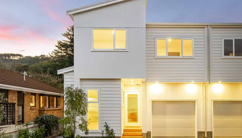 3 & 4 83 Oxford Street, Tawa