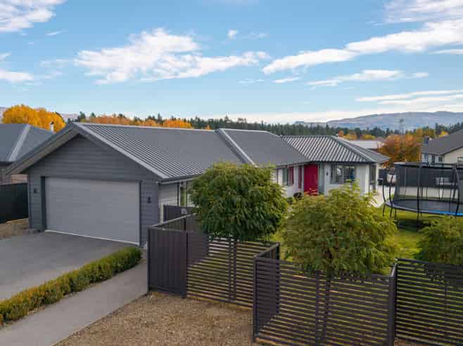 5 Walker Place, Alexandra