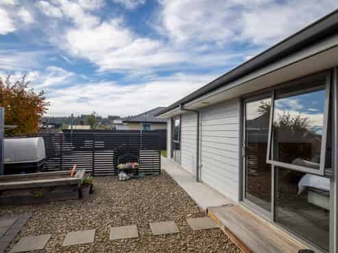 5 Walker Place, Alexandra