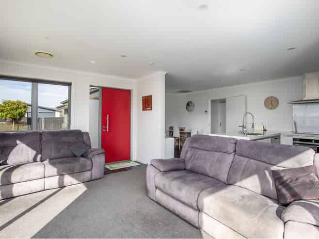 5 Walker Place, Alexandra